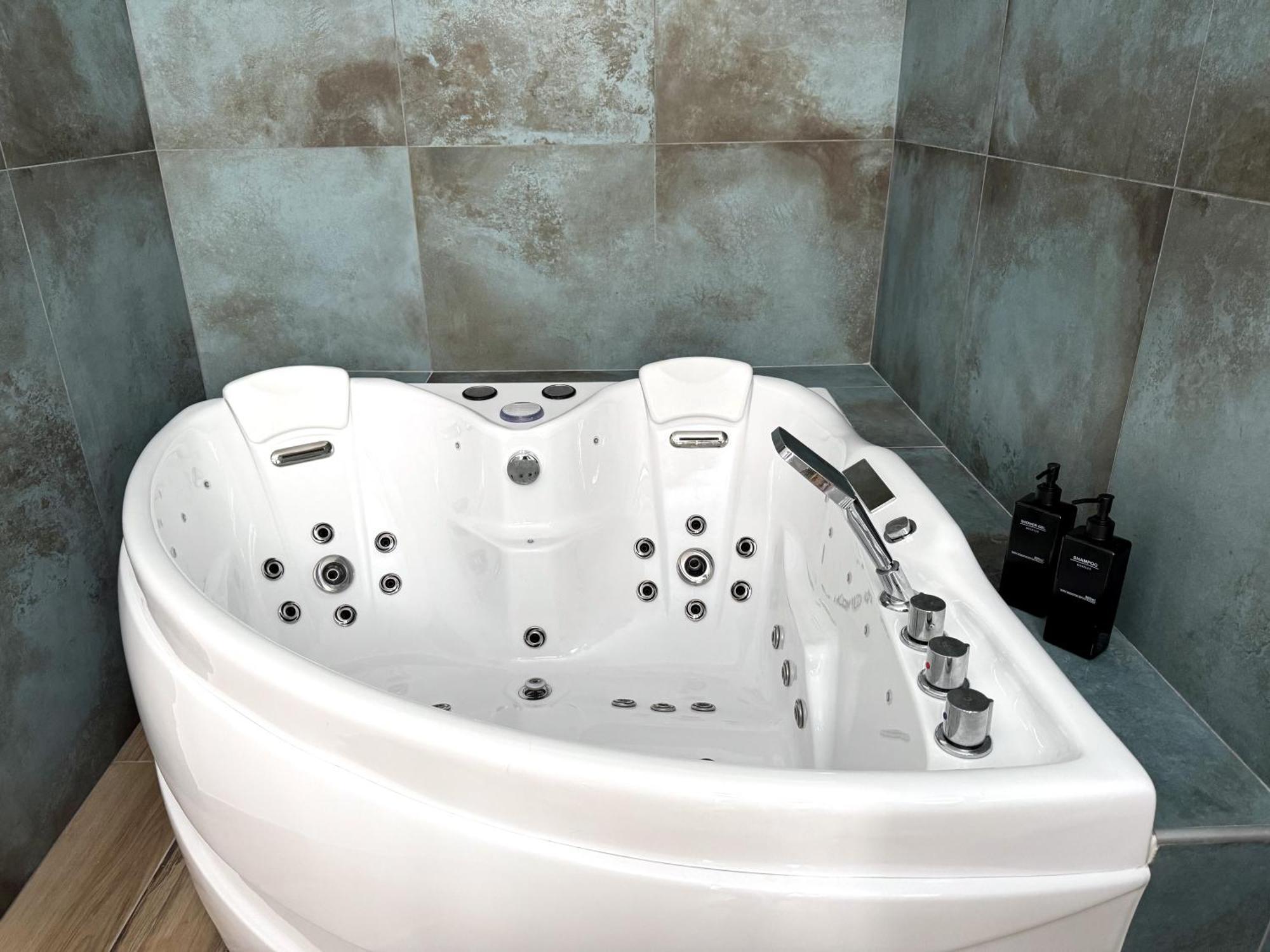 Marais Appartement 2 Chambres 2 Salles De Bain - Spa Jacuzzi ! 파리 외부 사진